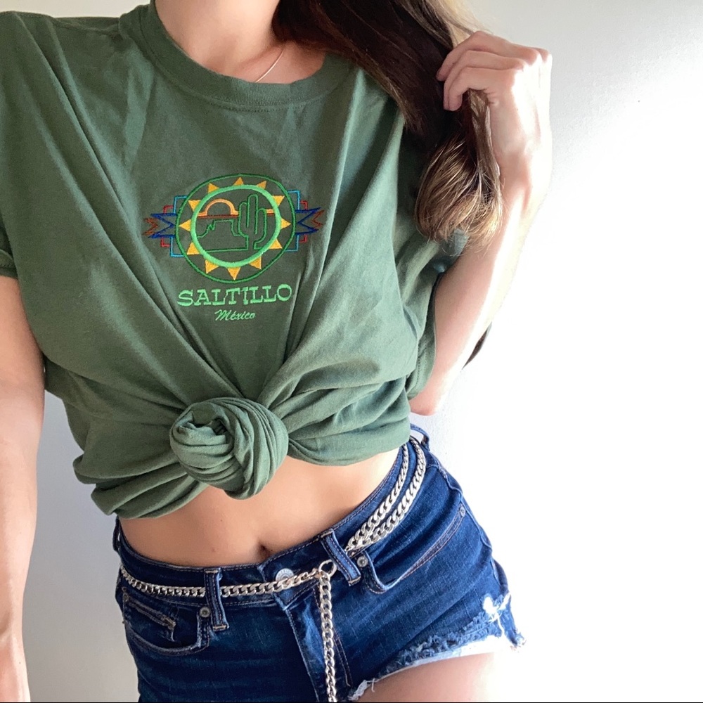 ❗️SOLD❗️Vintage Saltillo Mexico Oversized Tee